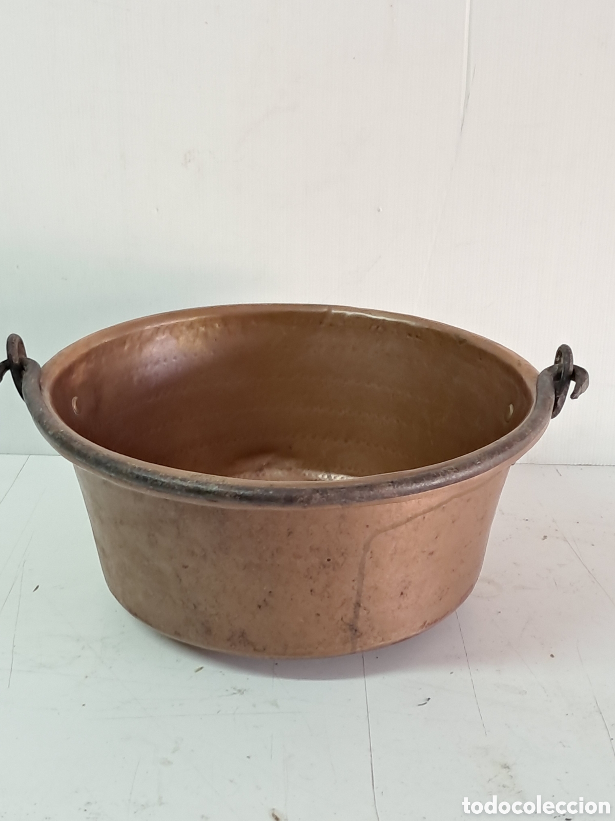 Antiguidades: Caldero antiguo de cobre