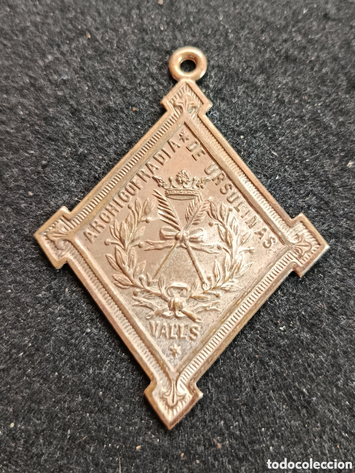 Antig&uuml;edades: ANTIGUA MEDALLA ARCHICOFRADIA DE URSULINAS VALLS TARRAGONA CIRCA 1880-1930