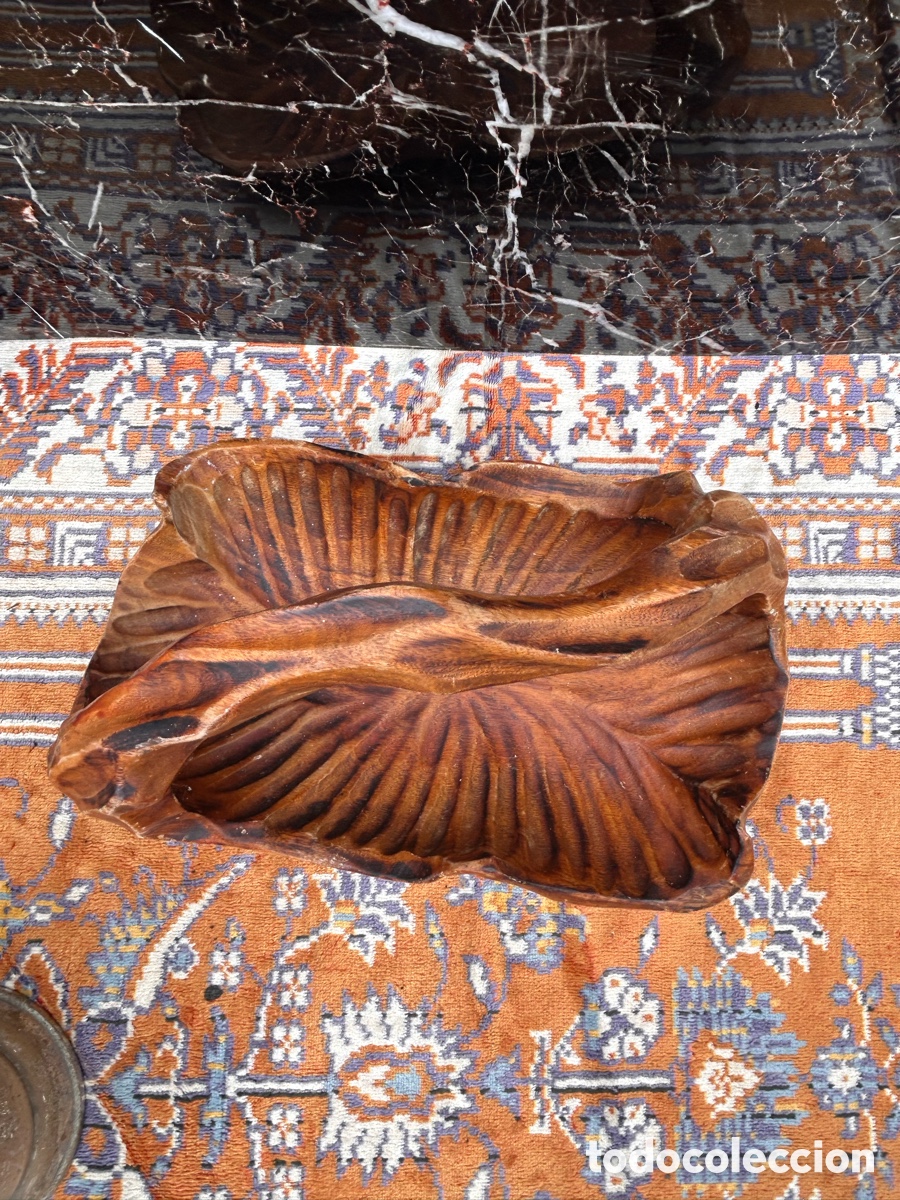 Antig&uuml;edades: cesta decorativa de madera tallada a mano - Foto 2
