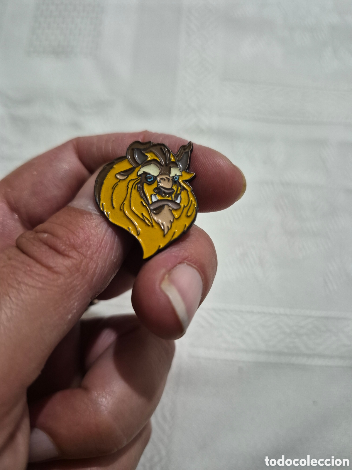 Antig&uuml;edades: Pin vintage de la Bestia