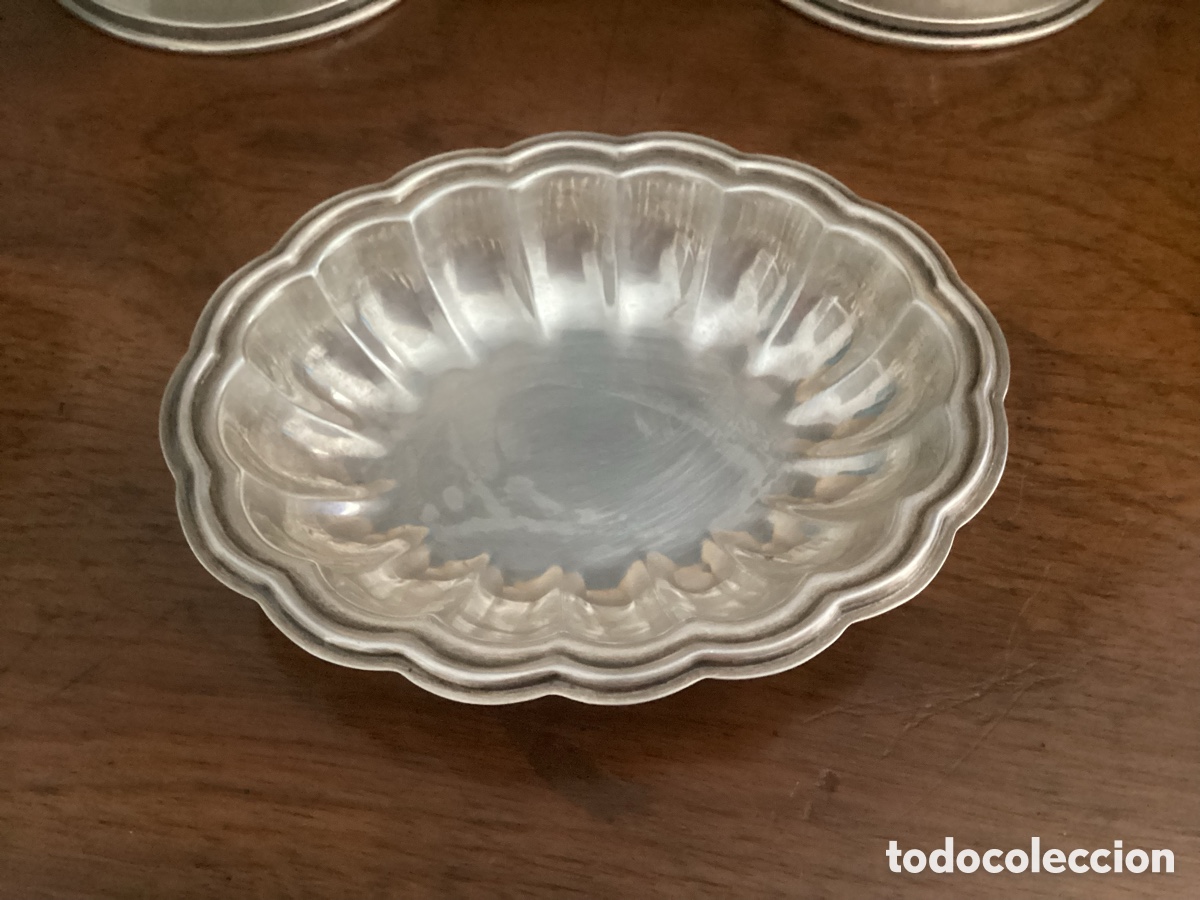 Antig&uuml;edades: Elegante Cuenco Gallonado de Plata Maciza Italiana - Elis s.r.l. (Vicenza).