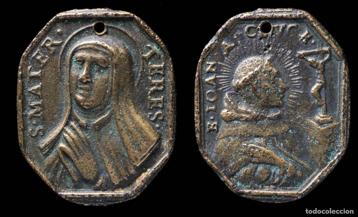 Antig&uuml;edades: Medal XVI-XVII centuries S. Teresa / San Juan de la Cruz - 23x18 mm