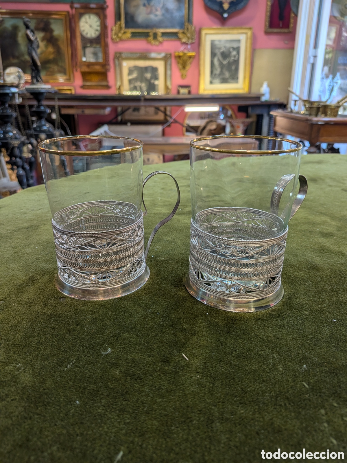 Antig&uuml;edades: Pareja de portavasos tradicional Ruso-Sovietico. REF-6829