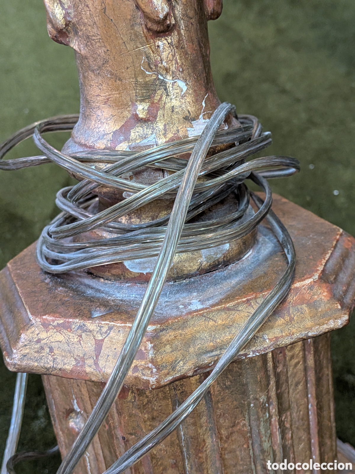 Antig&uuml;edades: Lampara de sobremesa en madera tallada dorada. REF-1904 - Foto 7