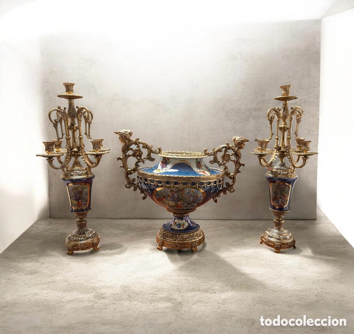 Antig&uuml;edades: Jarrones de bronce y porcelana estilo Sevres - Foto 2