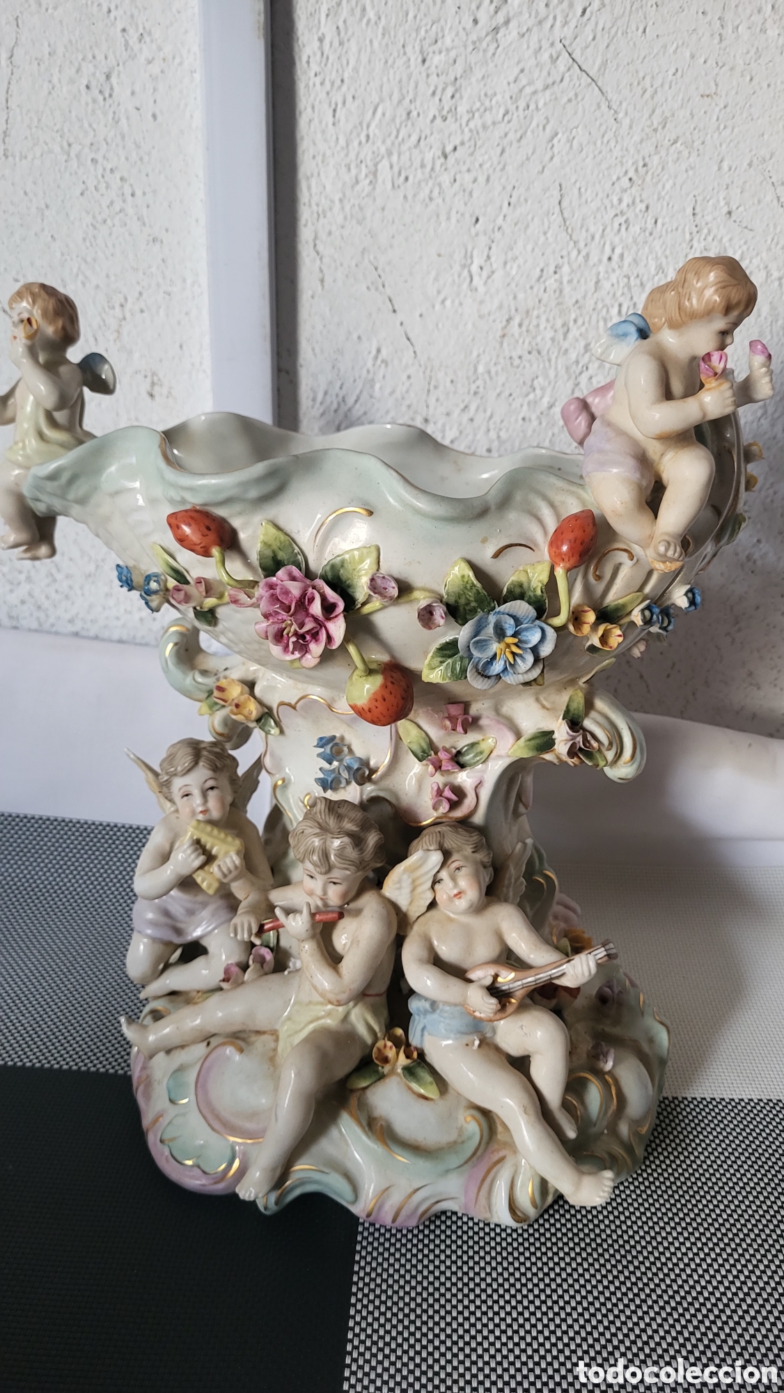 Antig&uuml;edades: Antiguo centro de mesa porcelana - Foto 2