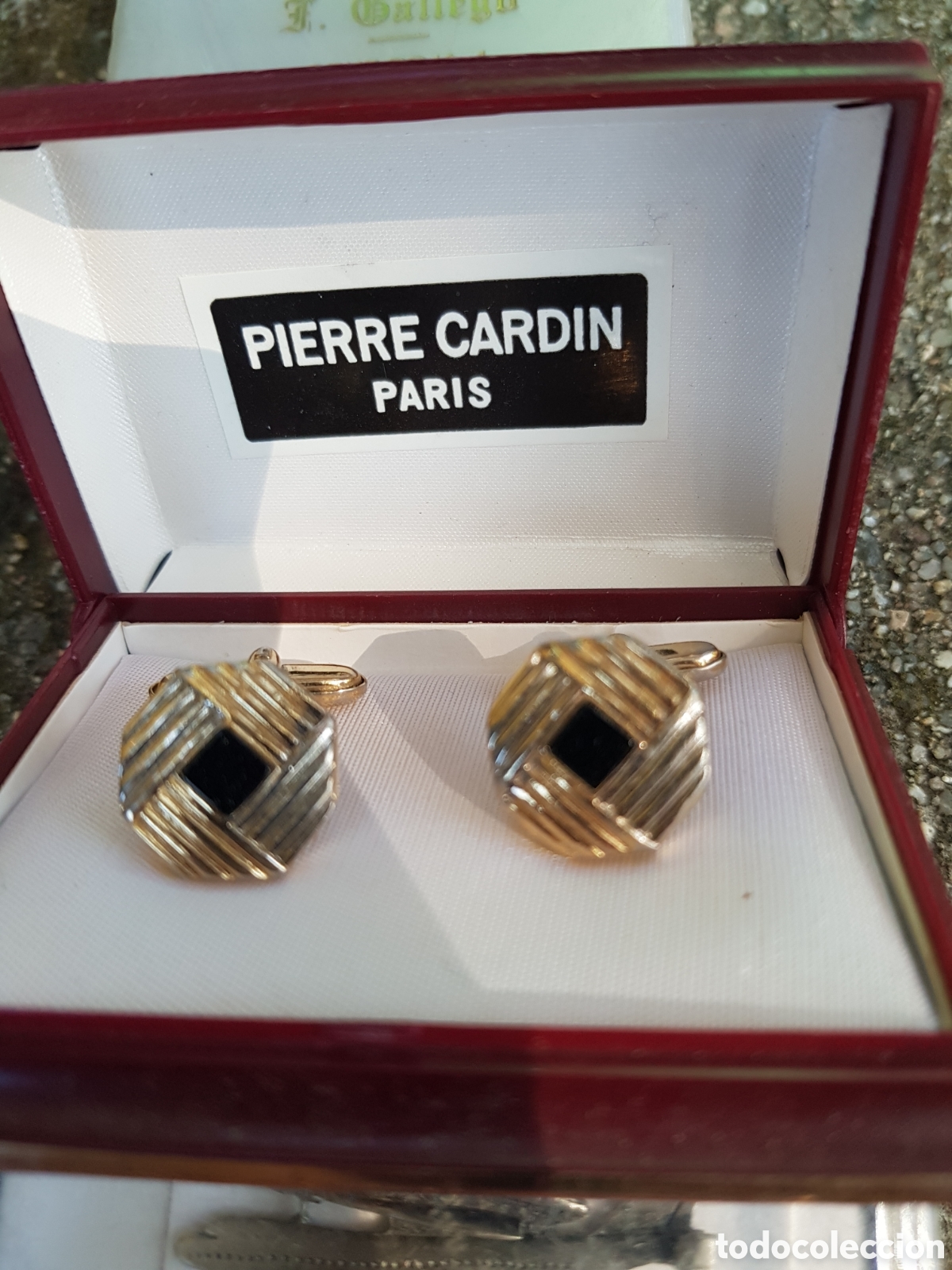 Antig&uuml;edades: ANTIGUOS GEMELOS DE PIERRE CARDIN PARIS