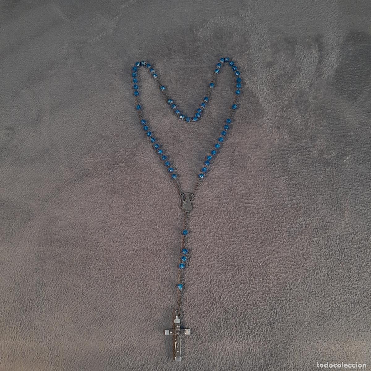 Oggetti Antichi: R-486.ROSARIO EN METAL CON CUENCAS FACETADAS EN AZUL. MEDIADOS DEL S.XX
