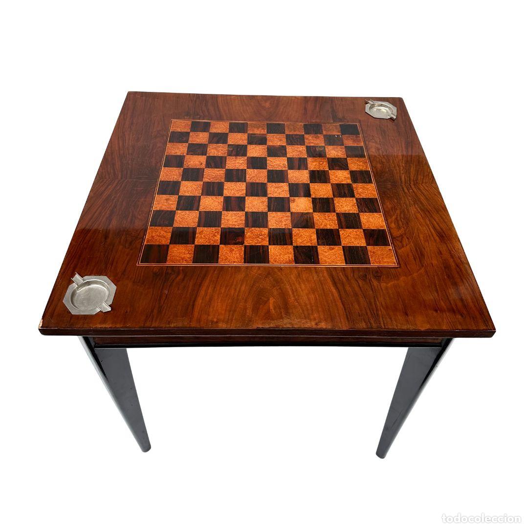 Antig&uuml;edades: Mesa de juego, madera preciosa y lupia, estilo Luis XVI, p. s. XX &ndash; Francia