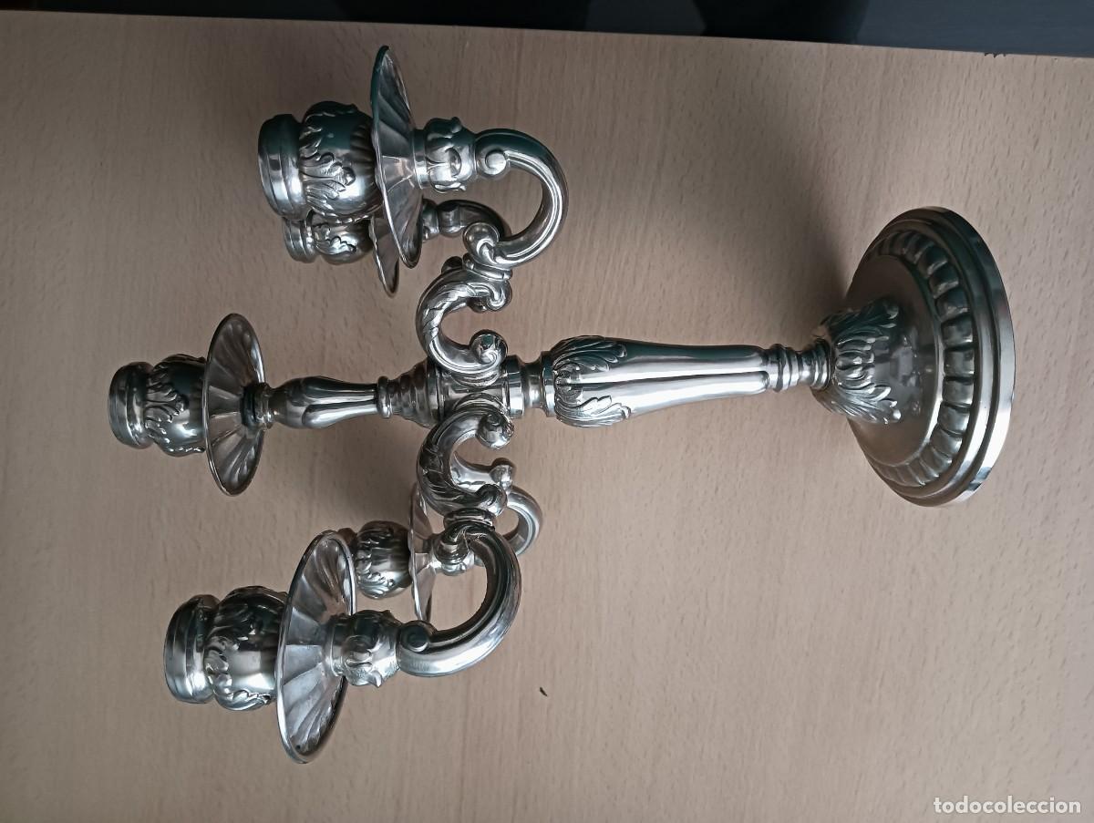 Antig&uuml;edades: dos Candelabros de 5 velas y 33 cms alto. - Foto 5