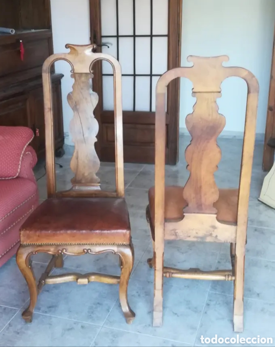 Antig&uuml;edades: Sillas r&uacute;sticas de nogal