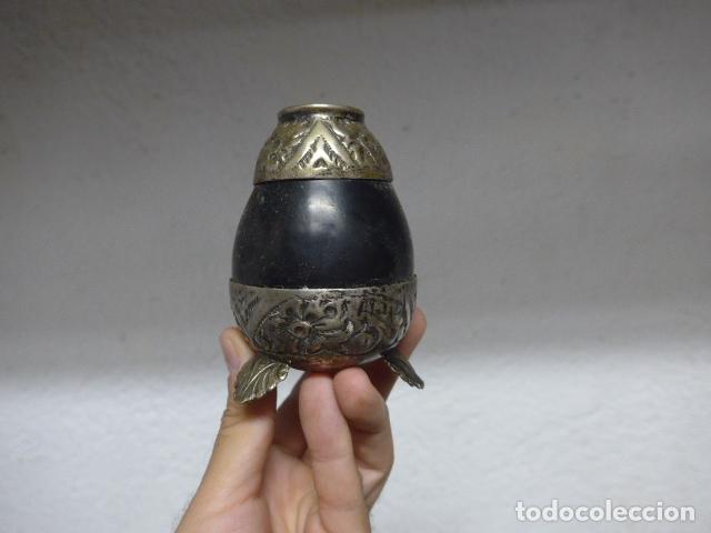 Antig&uuml;edades: Antiguo bote de mate o matera de principios siglo XX, en plata 800. Argentina