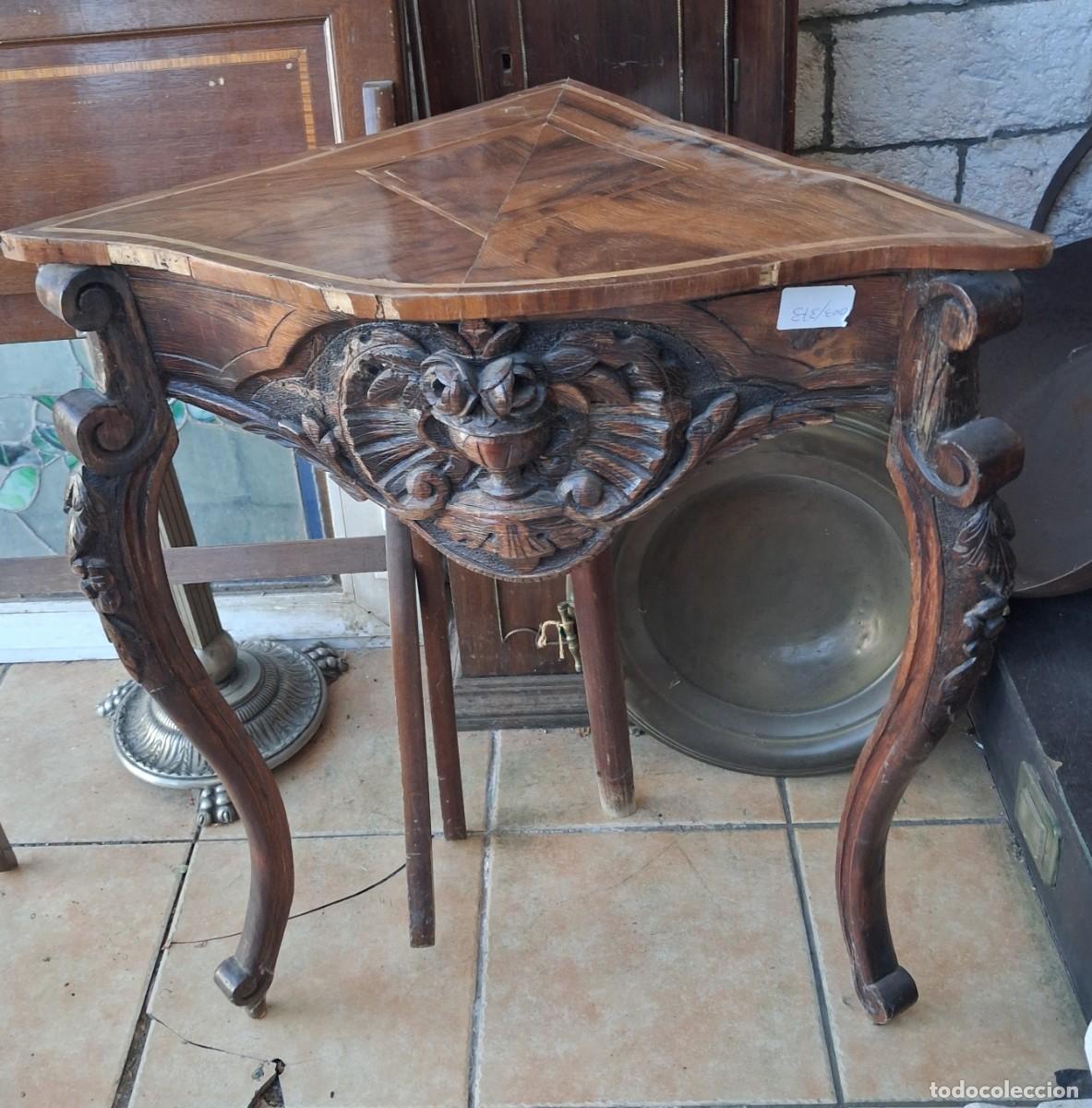 Antig&uuml;edades: Antigua consola rinconera