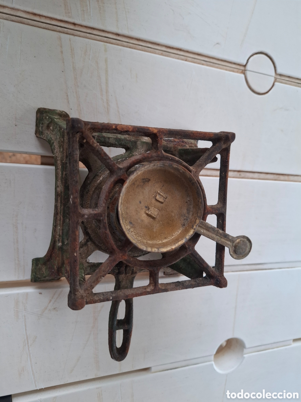 Antig&uuml;edades: 4 fogones antiguos (quemadores/hornecillos)