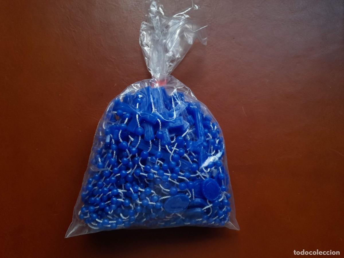 Antig&uuml;edades: Lote 25 rosarios azules