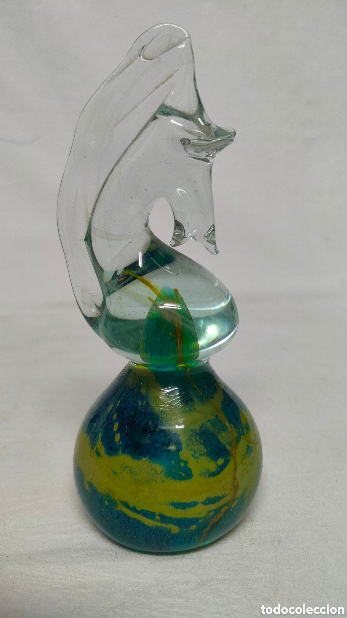 Antig&uuml;edades: PISAPAPELES EN VIDRIO SOPLADO DE MDINA GLASS( MALTA).CABALLITO DE MAR.TONOS AZULES Y VERDOSOS.