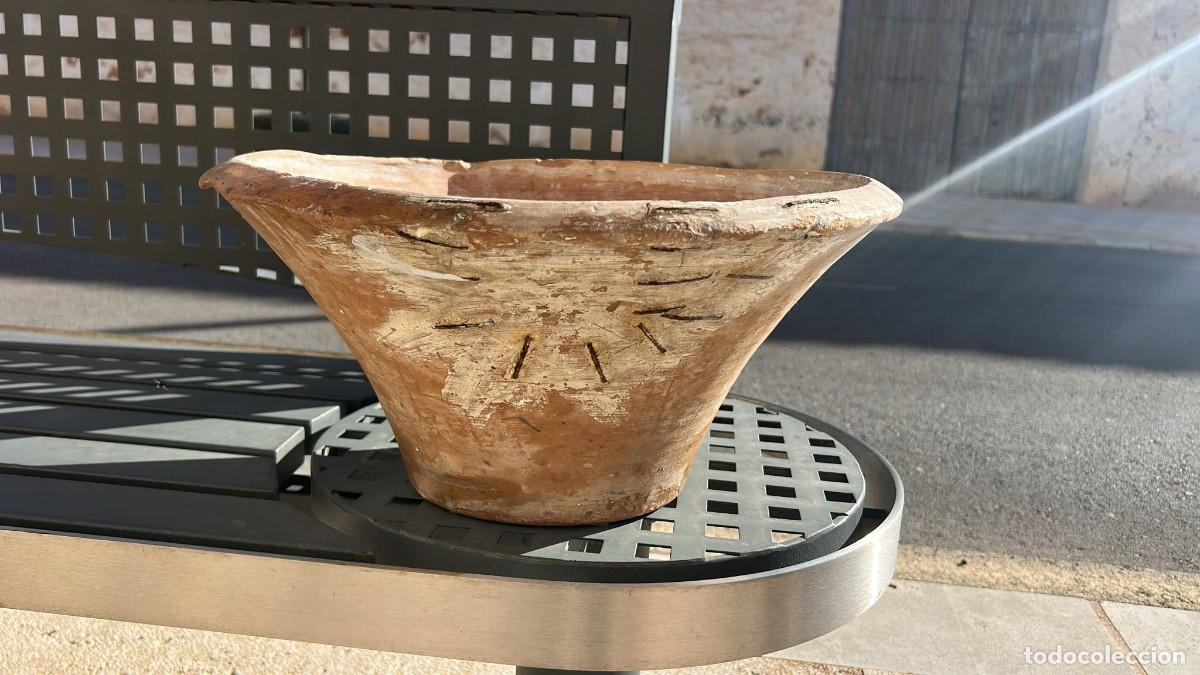 Antig&uuml;edades: LEBRILLO ANTIGUO DE MOTA DEL CUERVO LA&Ntilde;ADO DE 43 CMS. DE DIAMETRO Y 22 CM. ALTURA