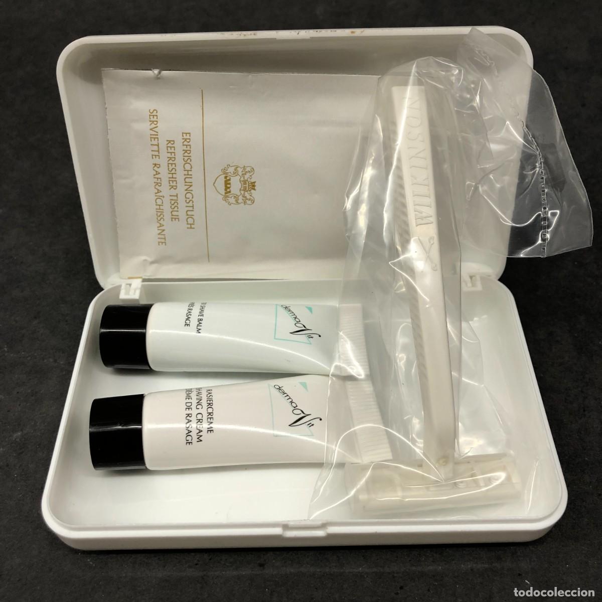 Antig&uuml;edades: KIT DE BA&Ntilde;O DEL LAUSANNE PALACE & SPA - SET DE RASSAGE - SHAVING KIT - AFEITADO / 1981