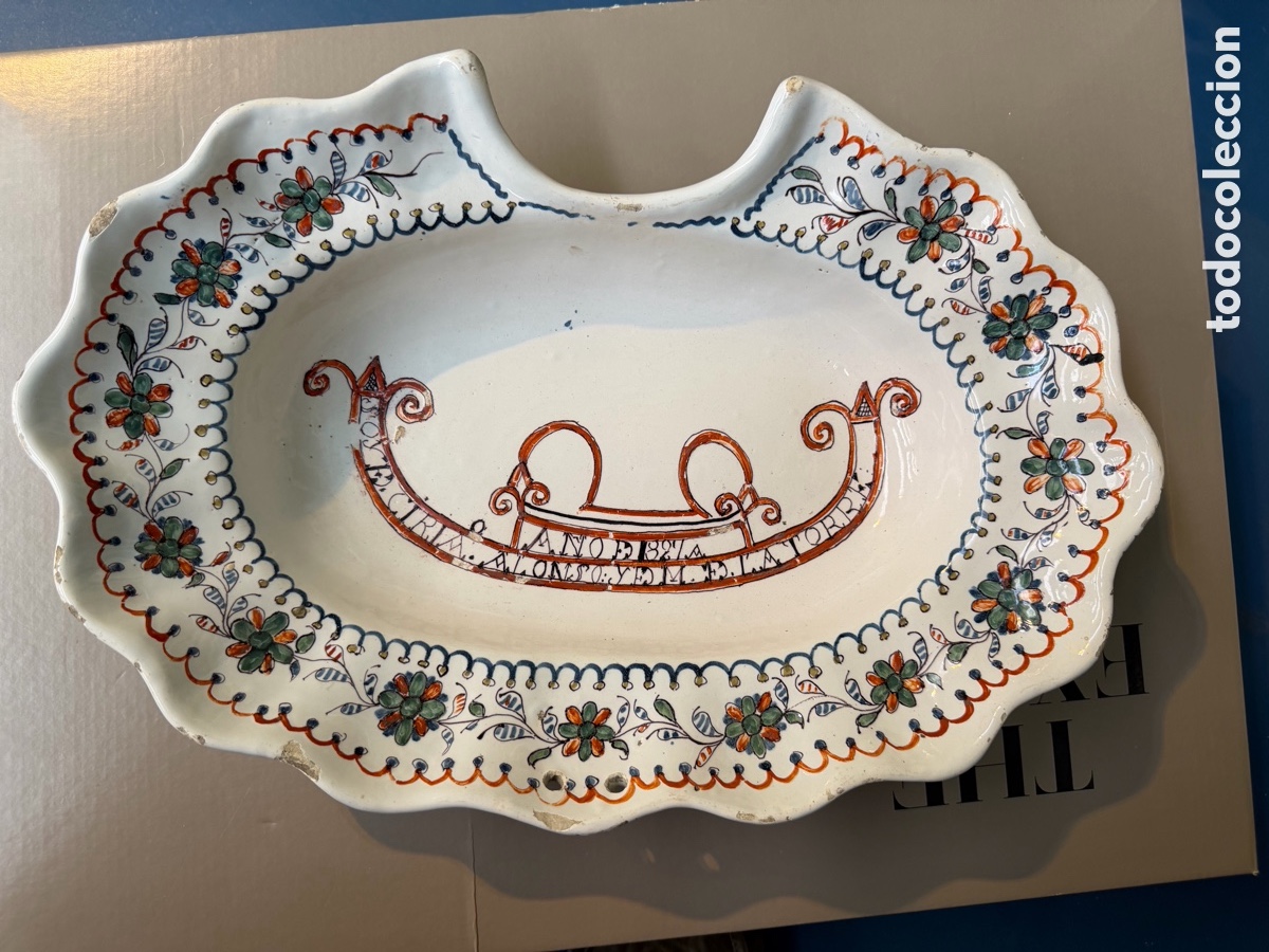 Antig&uuml;edades: Bacia barbero personalizada puente del arzobispo Talavera alcora de museo pieza de colecci&oacute;n