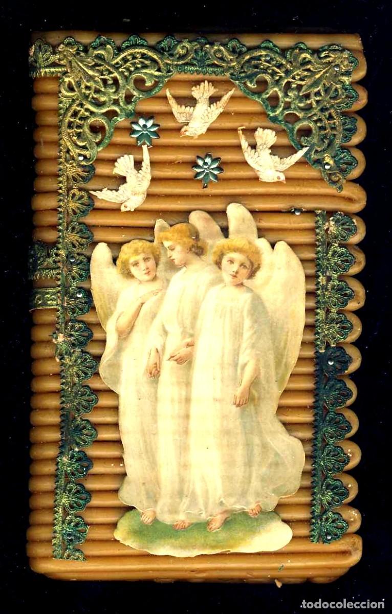 Antig&uuml;edades: Libro de cera, seguramente Ex-voto. Nuestra Se&ntilde;ora de Lourdes