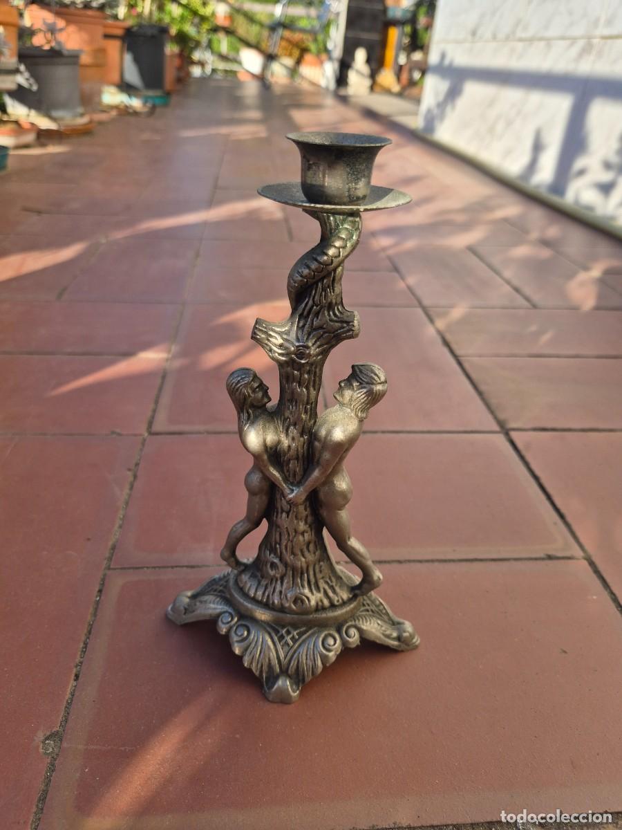 Antig&uuml;edades: Candelabro Ad&aacute;n y Eva Laton 23 cm
