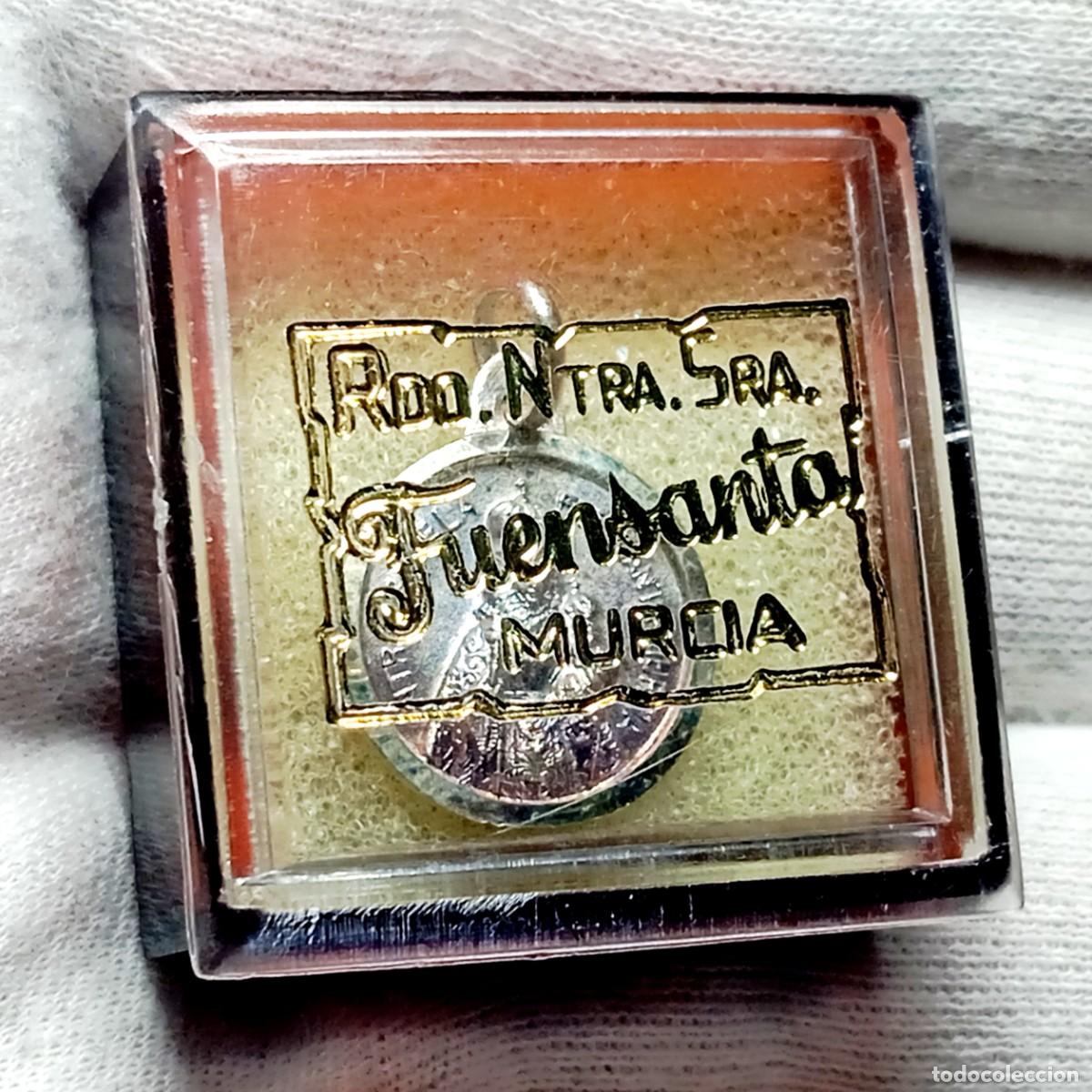 Antig&uuml;edades: Medalla plata 925 Virgen de la Fuensanta Murcia 1,97g estuche original Arbex Zaragoza