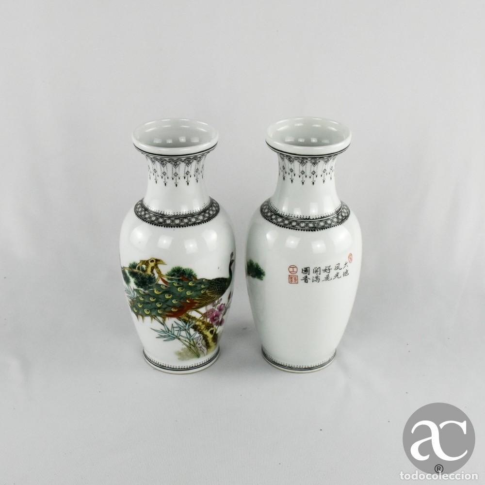 Antig&uuml;edades: Par de jarras em porcelana da China, circa 1970