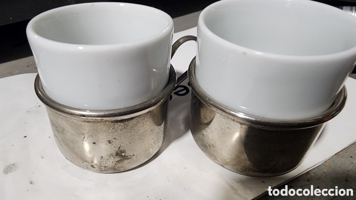 Antig&uuml;edades: Pareja de Tazas Espresso Vintage IPA ITALY - Porcelana y Soporte Met&aacute;lico - A&ntilde;os 60/70