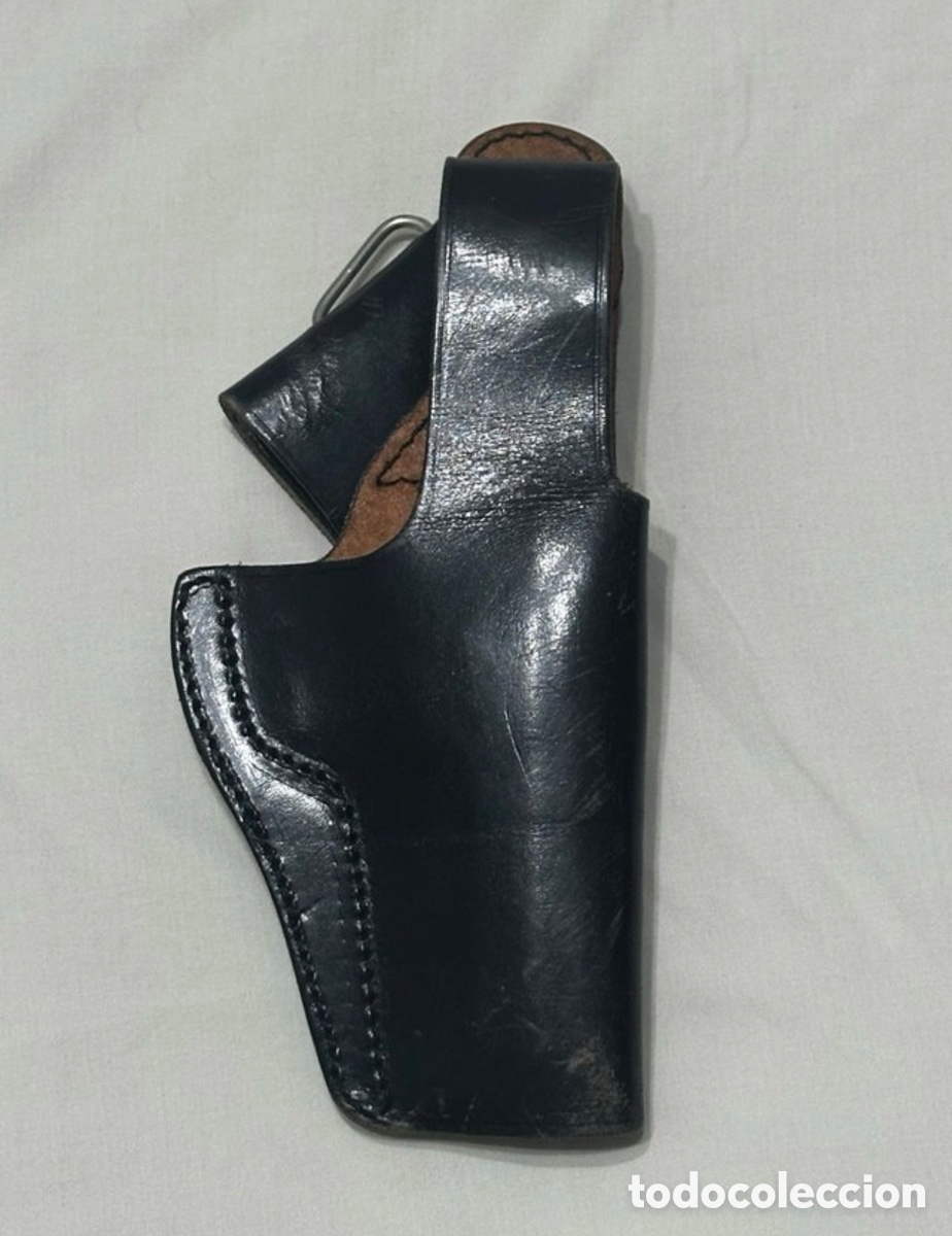 Antig&uuml;edades: Funda de cuero para pistola