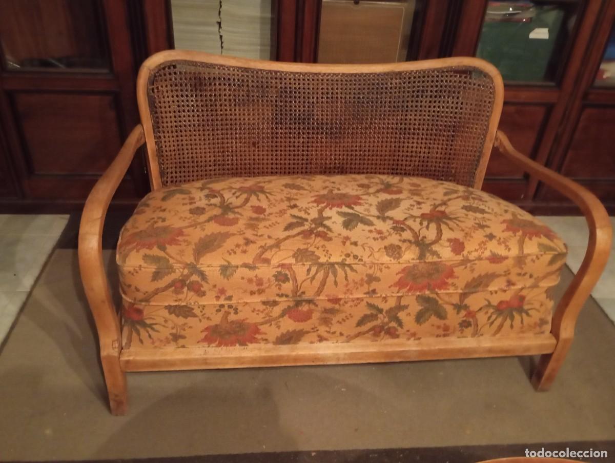 Antig&uuml;edades: Sof&aacute; secesionista estilo Thonet (asiento retapizado, nuevo, cost&oacute; 380 &euro; en tapicer&iacute;as Gancedo)