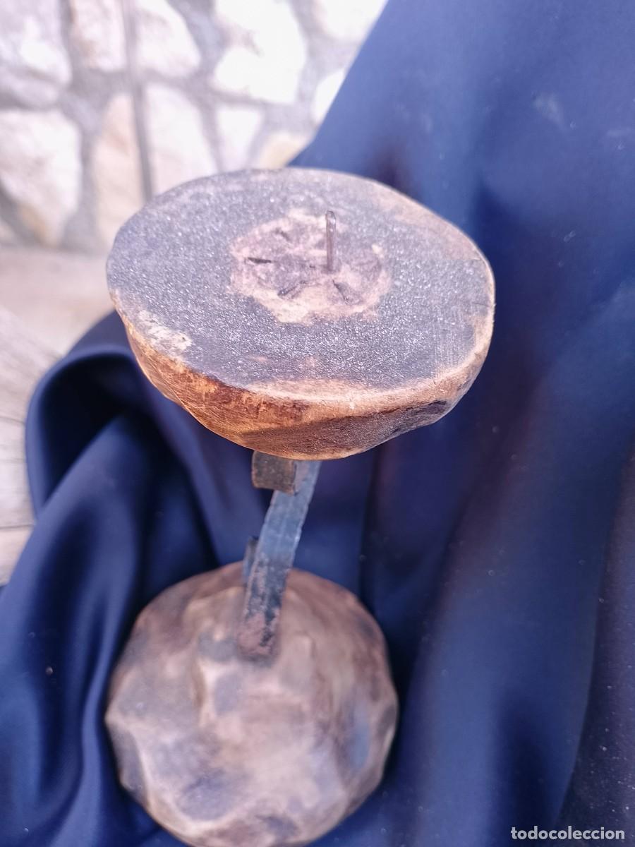 Antig&uuml;edades: Antiguo portavelas madera y forja - Foto 6