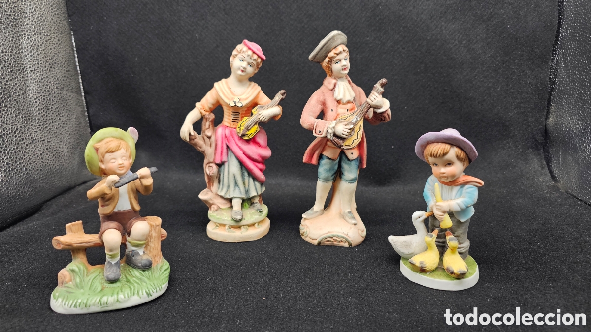 Antig&uuml;edades: Lote de figuras de cer&aacute;mica antigua