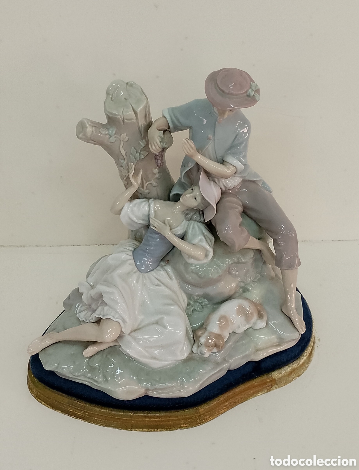 Antig&uuml;edades: Figura Lladr&oacute; &rdquo;Grupo Pastoral&rdquo; (Ref. 4662) - Salvador Furi&oacute;