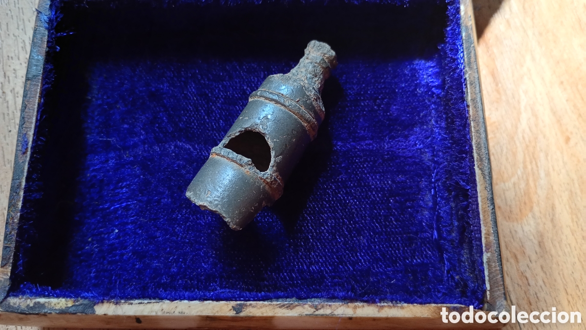 Antig&uuml;edades: SILBATO TUBULAR TRINCHERA PELTRE 1'W.W.