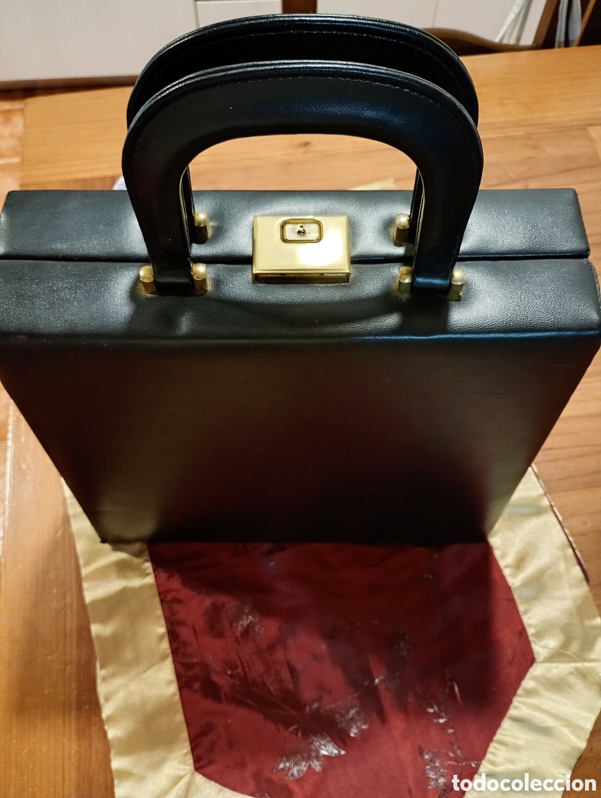 Antig&uuml;edades: Malet&iacute;n bolso vintage