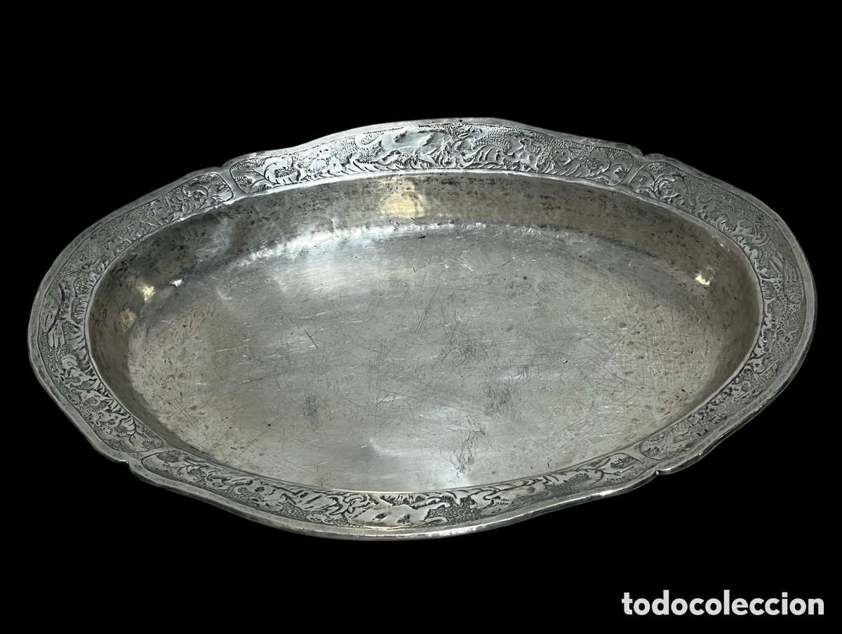 Antig&uuml;edades: CI 1900Gran bandeja de plata maciza Birmana 1,600k Silver Jungle-Hunt Motif motivos de caza.