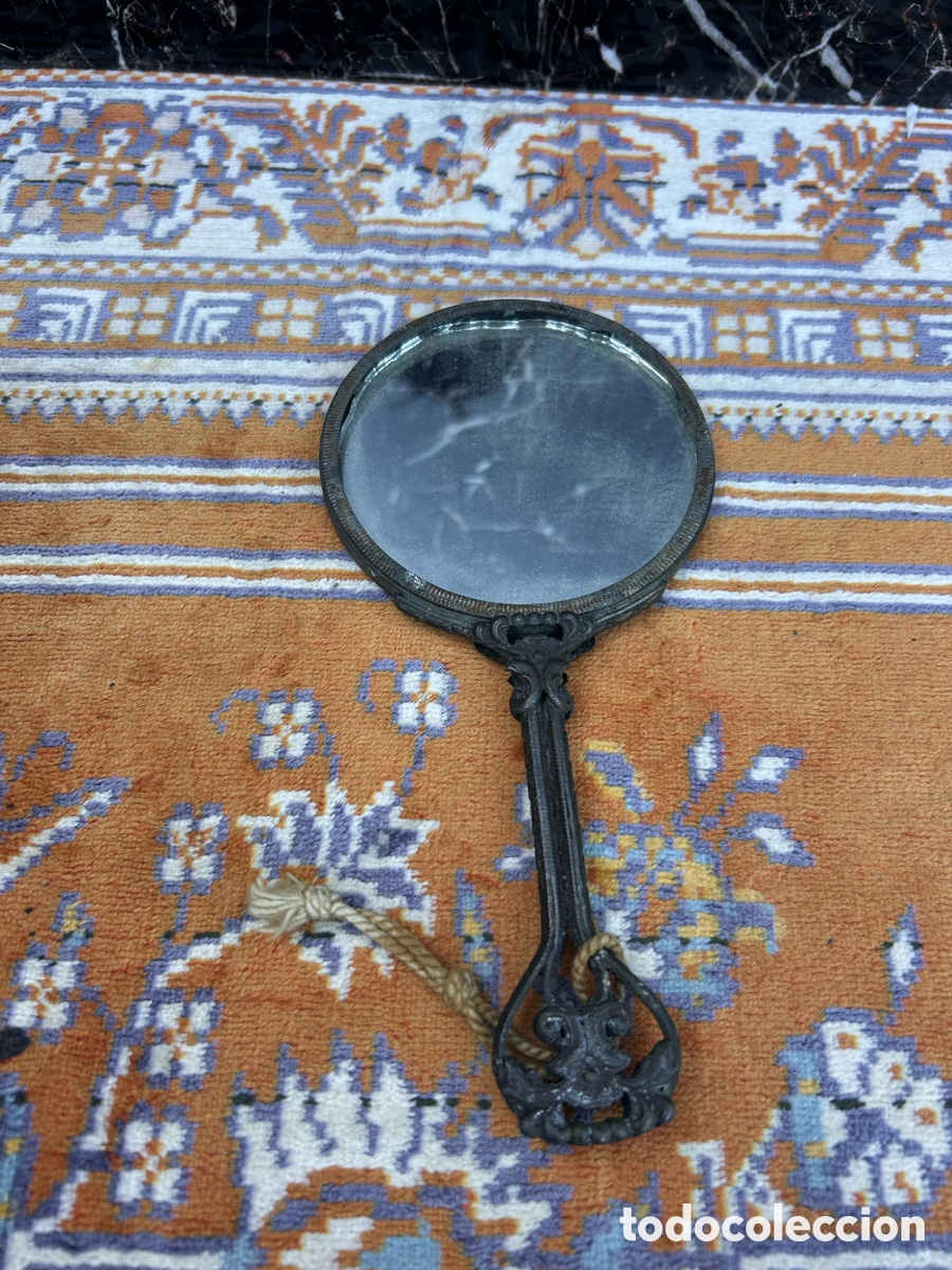 Antig&uuml;edades: espejo de mano antiguo