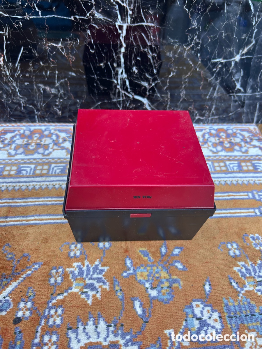 Antig&uuml;edades: estuche vintage de la marca Mitchell