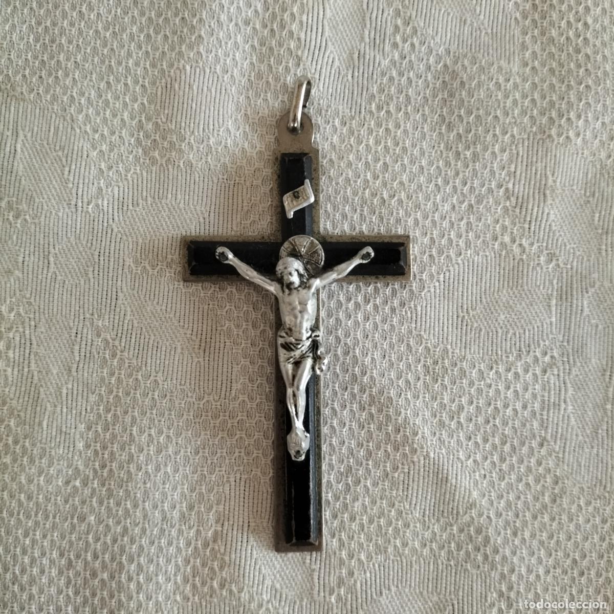 Antig&uuml;edades: CRUCIFIJO PARA SACERDOTE 8 x 4 CM.