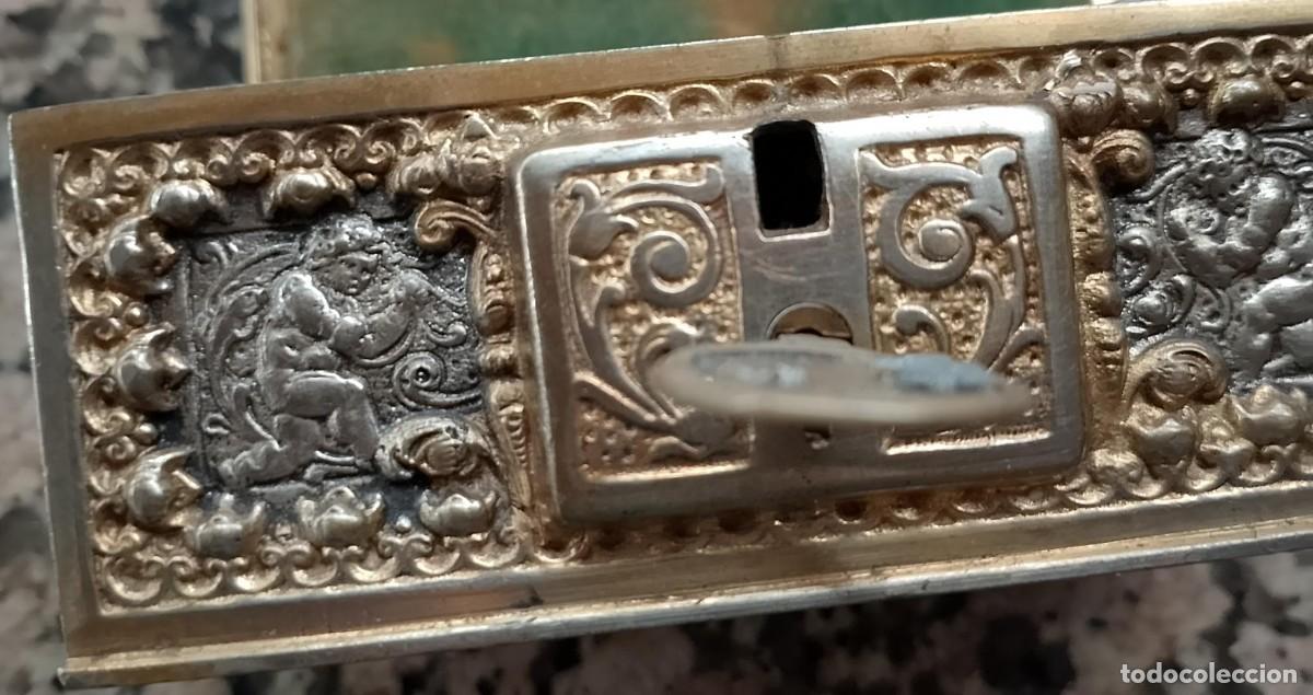 Antig&uuml;edades: Joyero - Bronce Dorado y Plateado