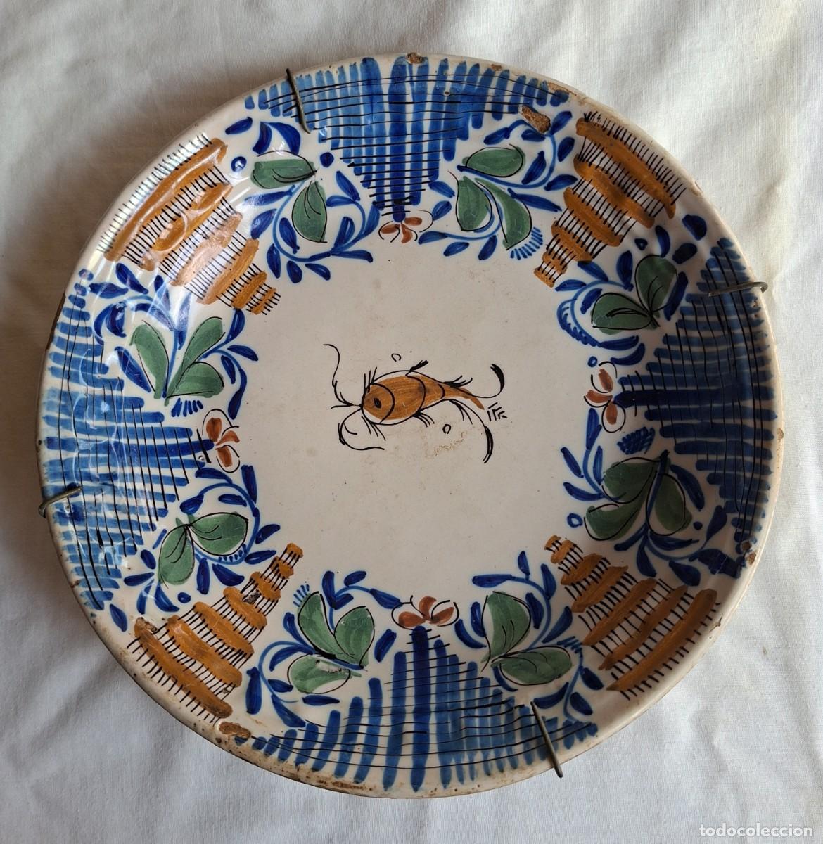 Antig&uuml;edades: Antiguo plato de cer&aacute;mica de Manises, firmado, Siglo XIX,