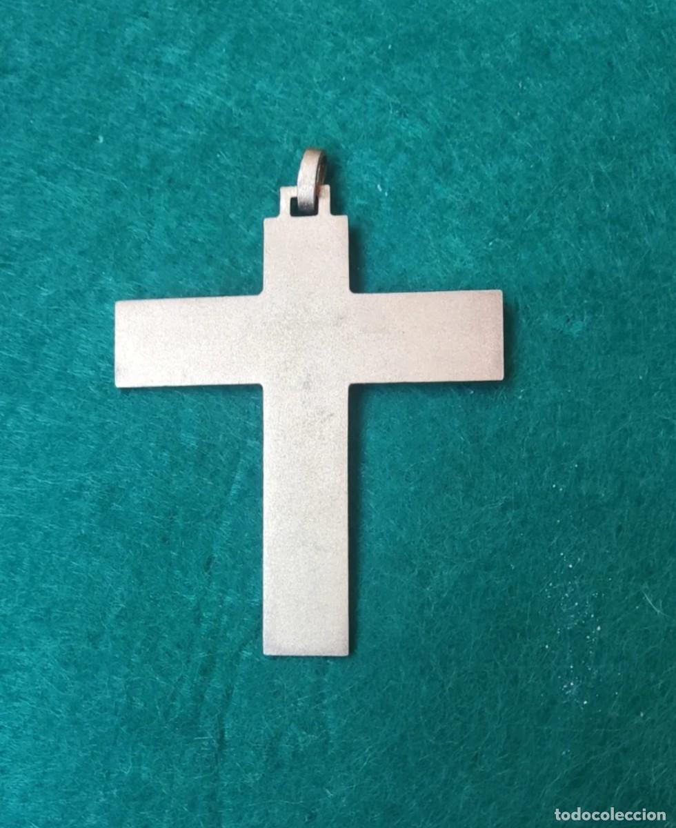 Antig&uuml;edades: Cruz dorada religiosa - Foto 2