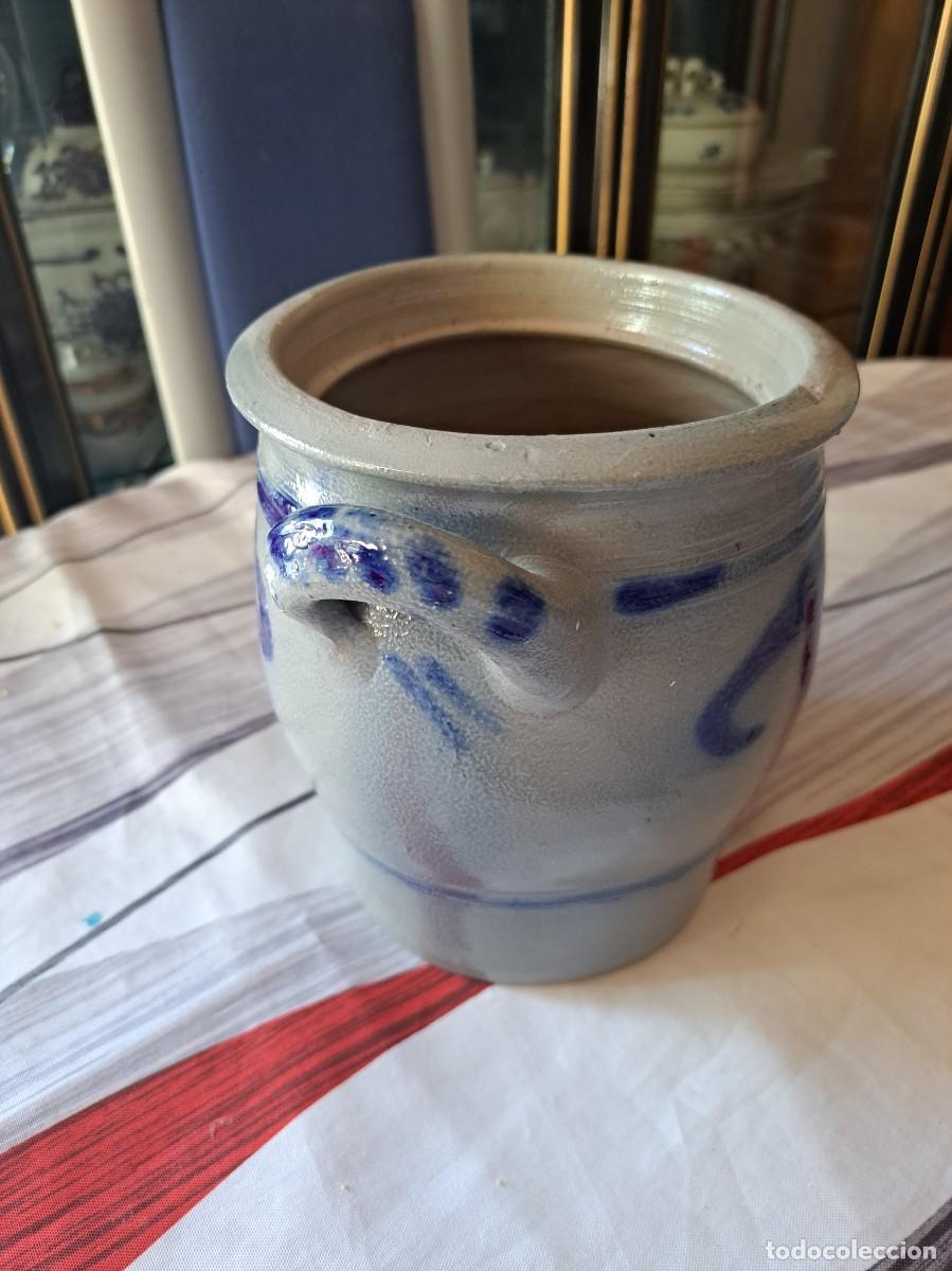 Antig&uuml;edades: antigua orza de gres, decorada en gris y azul. para conservas. - Foto 4