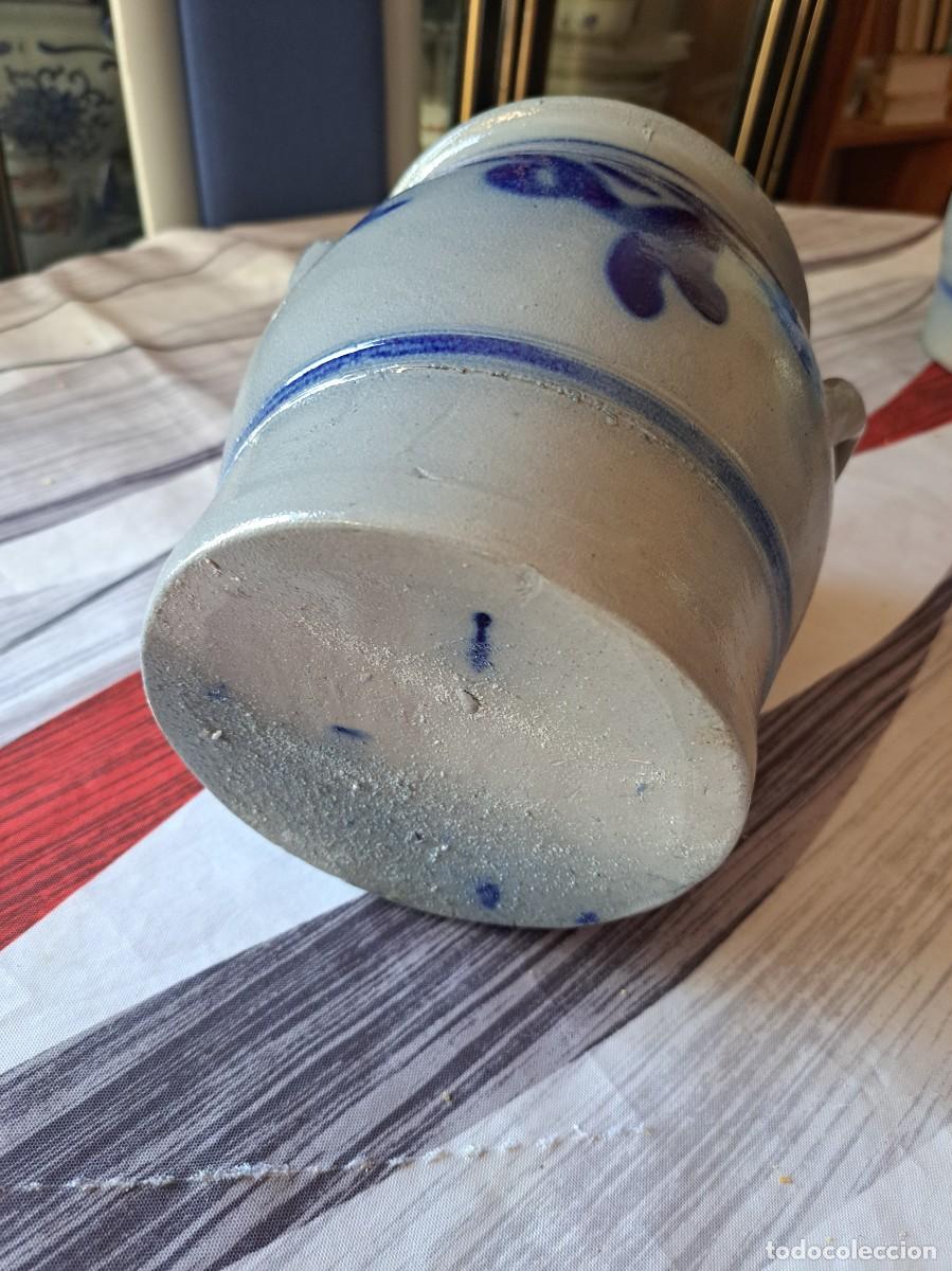 Antig&uuml;edades: antigua orza de gres, decorada en gris y azul. para conservas. - Foto 7