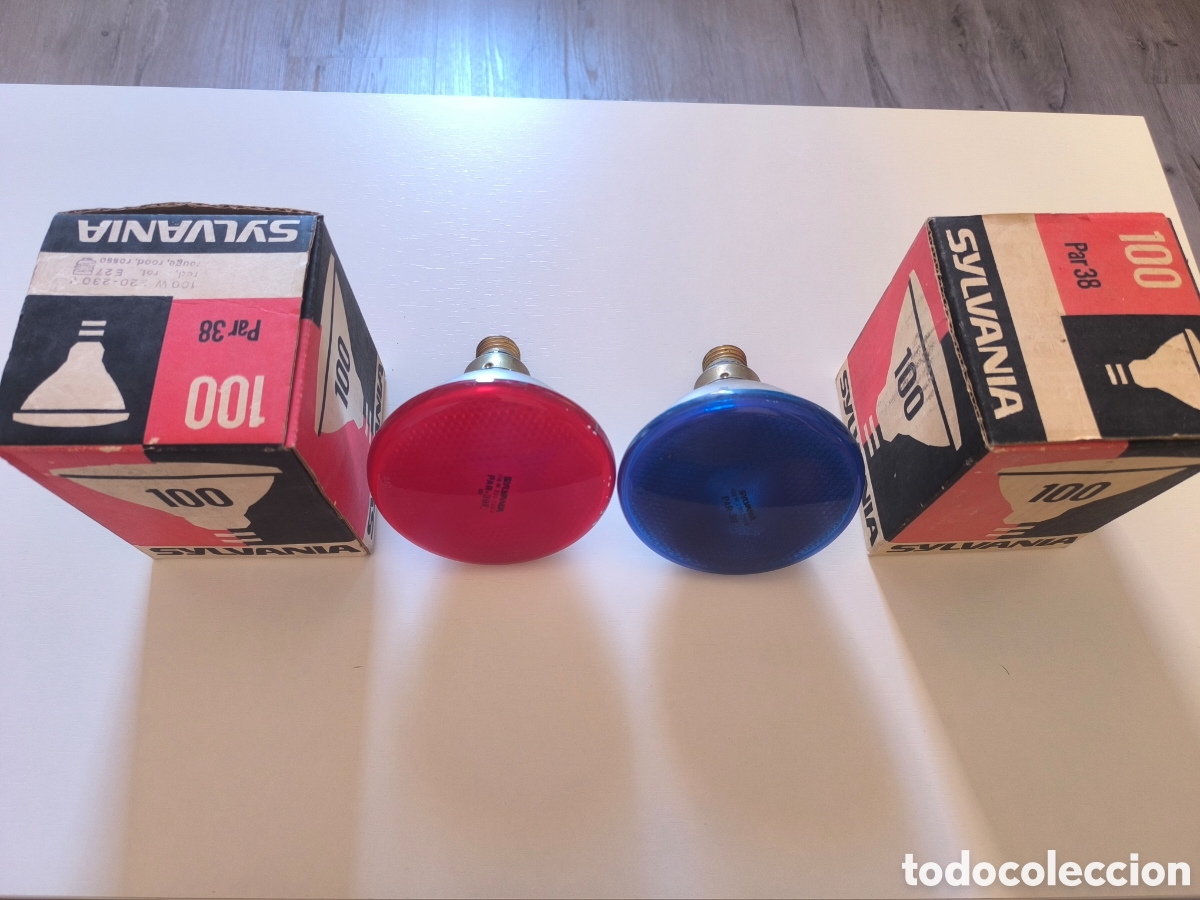 Antig&uuml;edades: Pareja de bombillas vintage Sylvania Par-38 (100W) Roja y Azul con cajas originales - A&ntilde;os 70/80