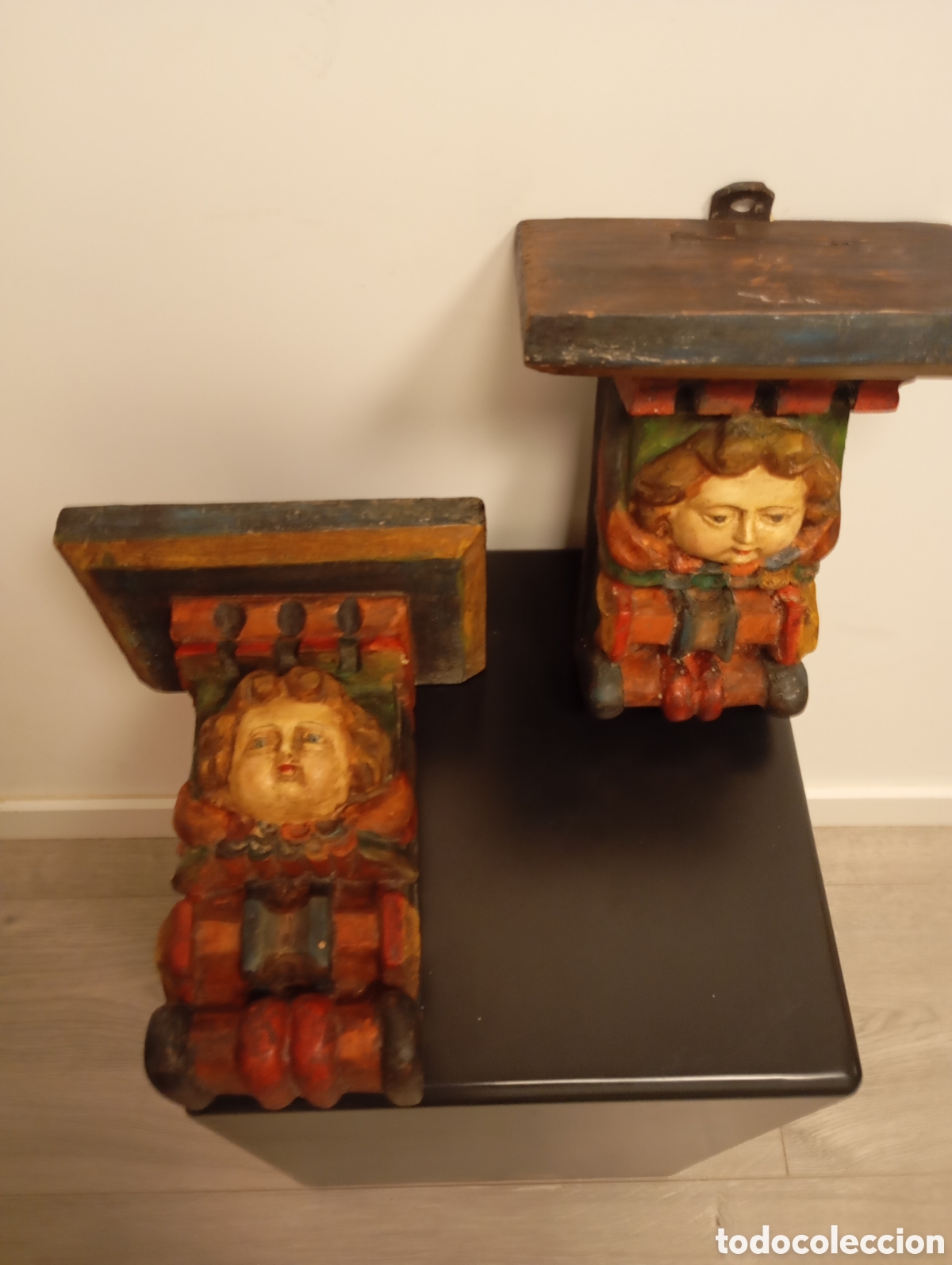 Antig&uuml;edades: Pareja de M&eacute;nsulas policromadas - Foto 4