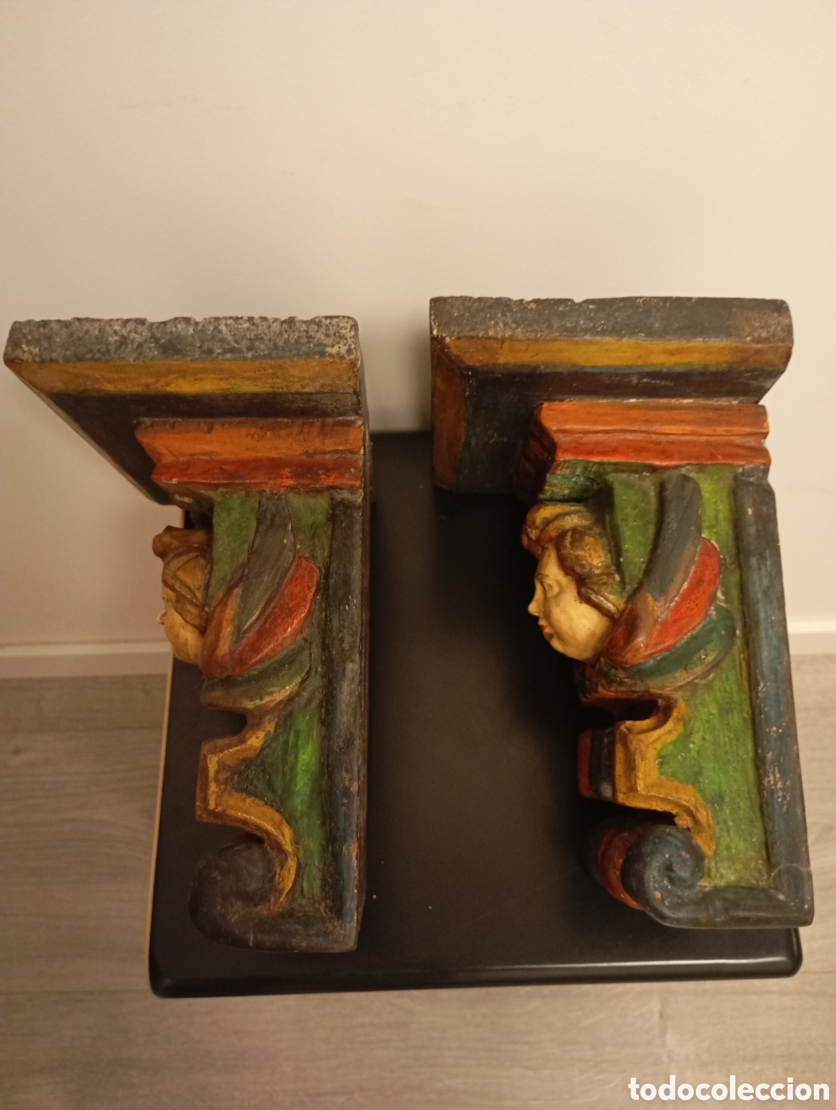 Antig&uuml;edades: Pareja de M&eacute;nsulas policromadas - Foto 6