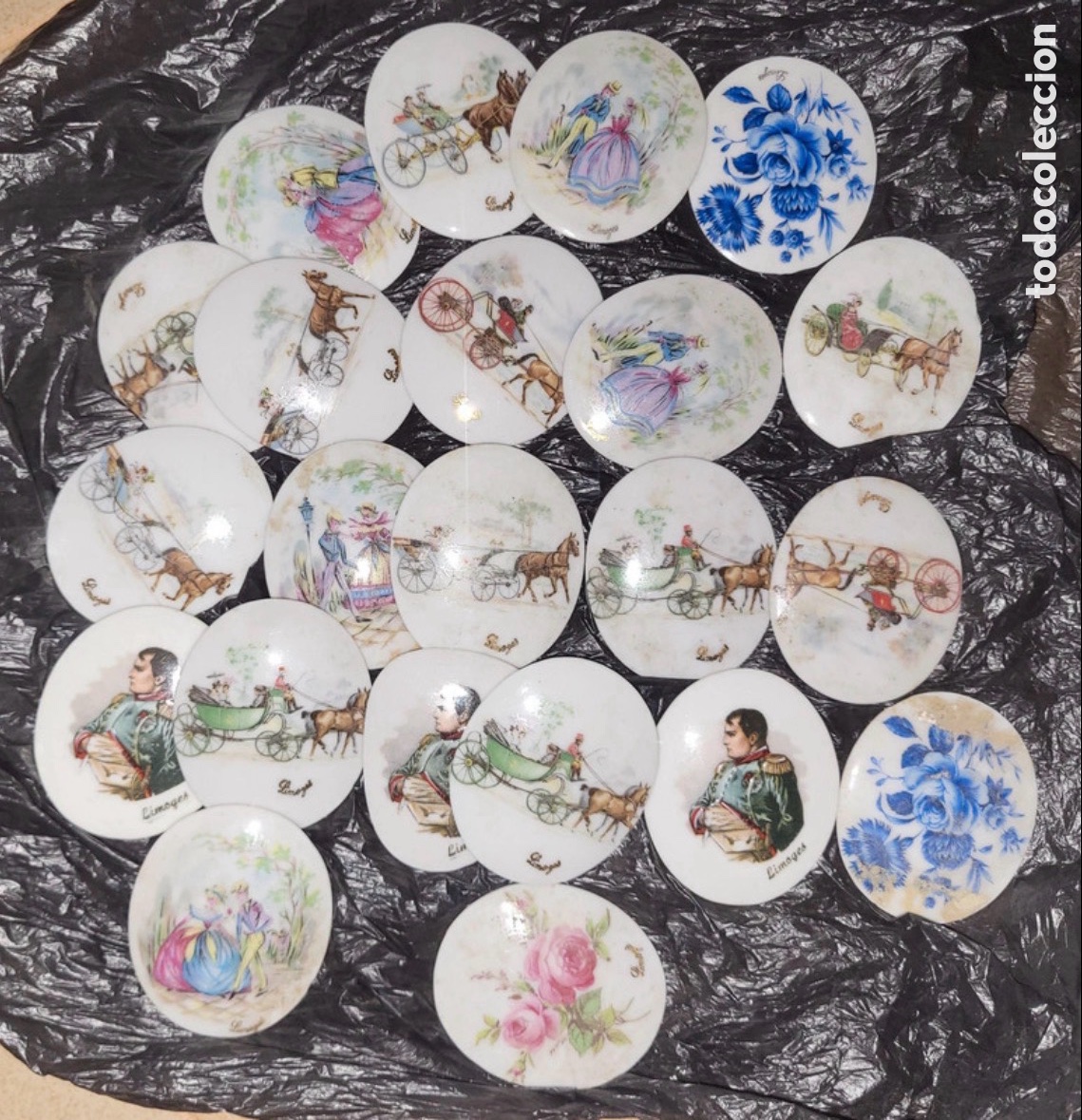 Antig&uuml;edades: Lote de 22 medallones porcelana de Limoges, Francia