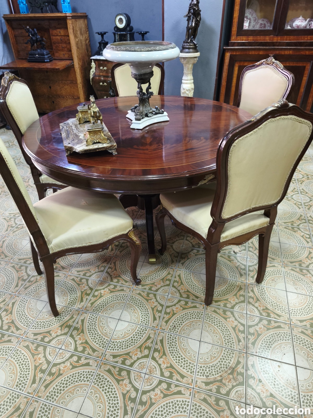Antig&uuml;edades: Juego de comedor de caoba