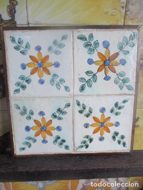 Antig&uuml;edades: Conjunto azulejos siglo XIX